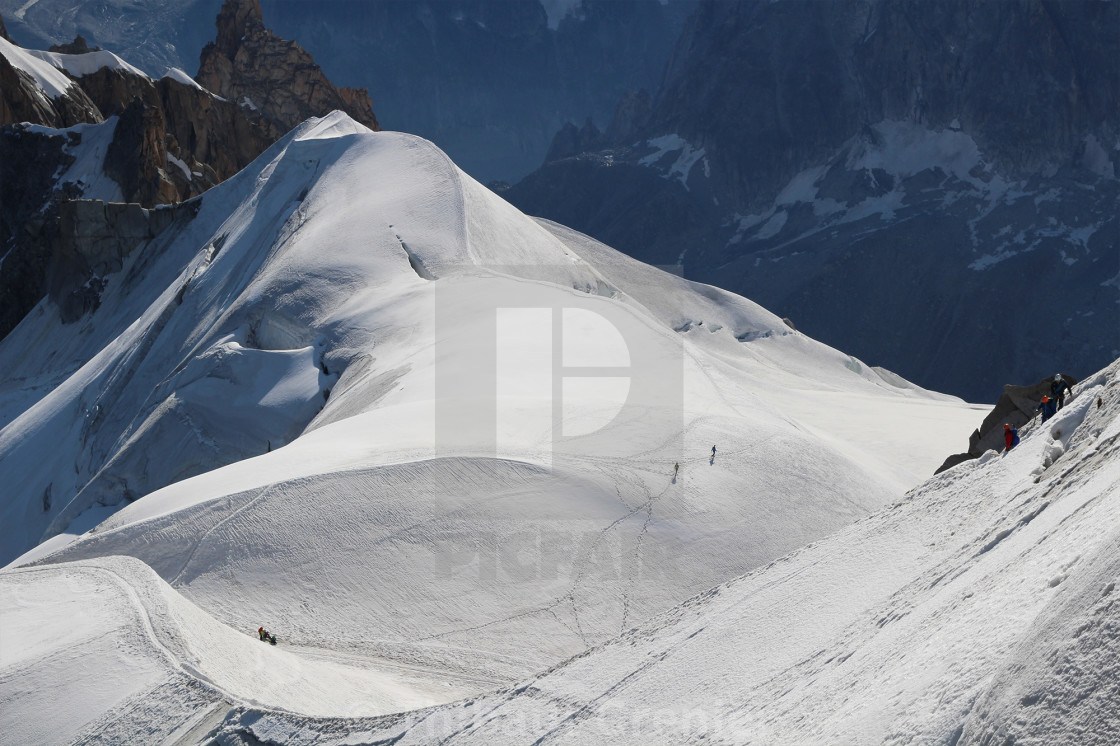 Alpinists road from l'aiguille du midi (3,842m altitude !)